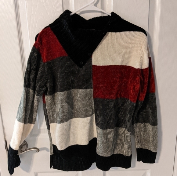 New Ultrasoft‎ Asymmetrical 90s Color Block Sweater from Erika Size Petite Med - Picture 1 of 5